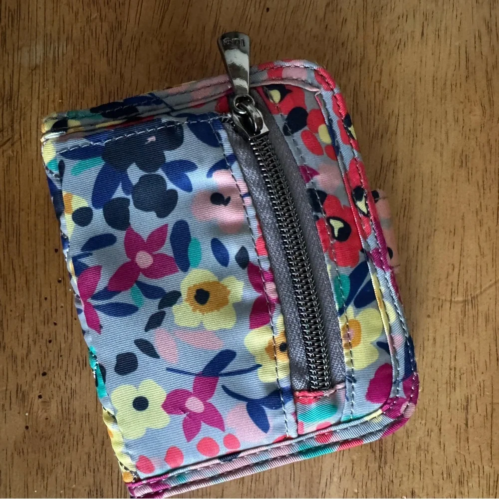 Lug Minuet Quilted Floral Snap Wallet in Wildflower design - Picture 3 of 5